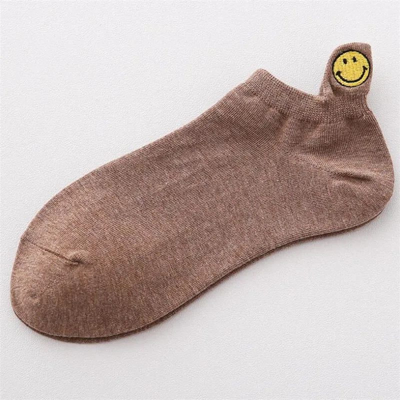 Women&#39;s Smiling Face Short Socks Spring Summer And Autumn Female Ladies Black Pink Funny Cotton Embroider Ankle Socks