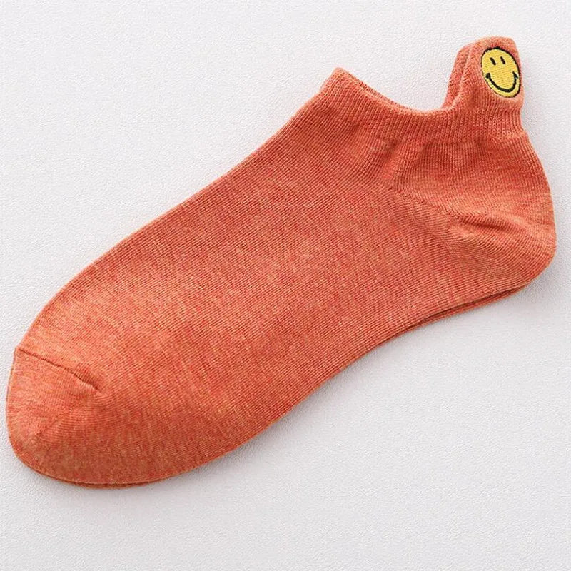 Women&#39;s Smiling Face Short Socks Spring Summer And Autumn Female Ladies Black Pink Funny Cotton Embroider Ankle Socks