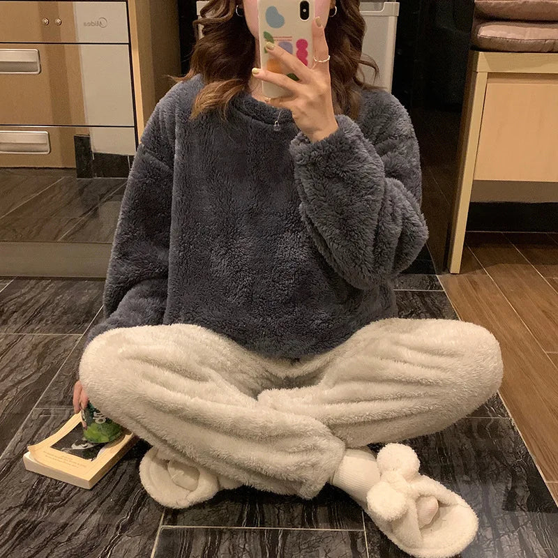 Women Flannel O-Neck Pajamas Set Winter Warm 2PCS Sleepwear Solid Color Nightwear Female Pijamas Suit Coral Fleece Loungewear