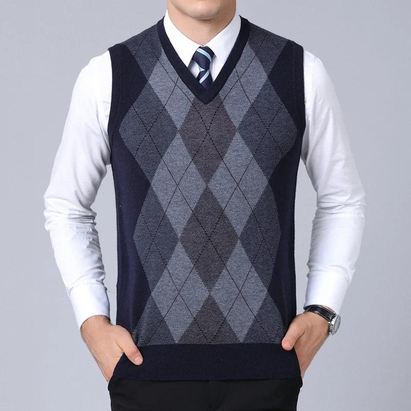 2023 New Fashion Brand Sweater For Mens Pullovers plaid Slim Fit Jumpers Knitred Vest Autumn Korean Style  Casual Men Clothes