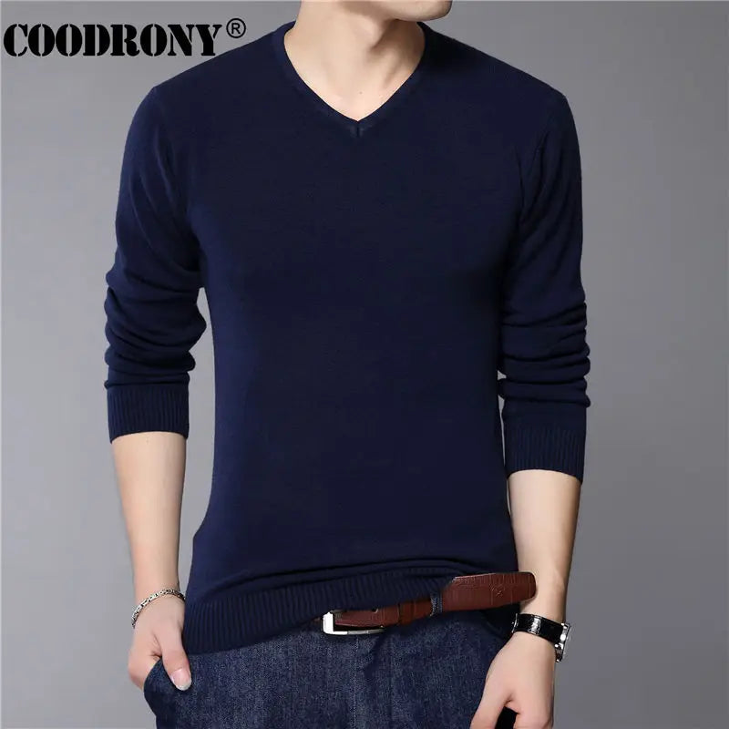 COODRONY Casual Slim Fit Sweater Men Classic Pure Black Pullover Men Solid Color V-Neck Pull Homme Cashmere Wool Sweaters Shirts