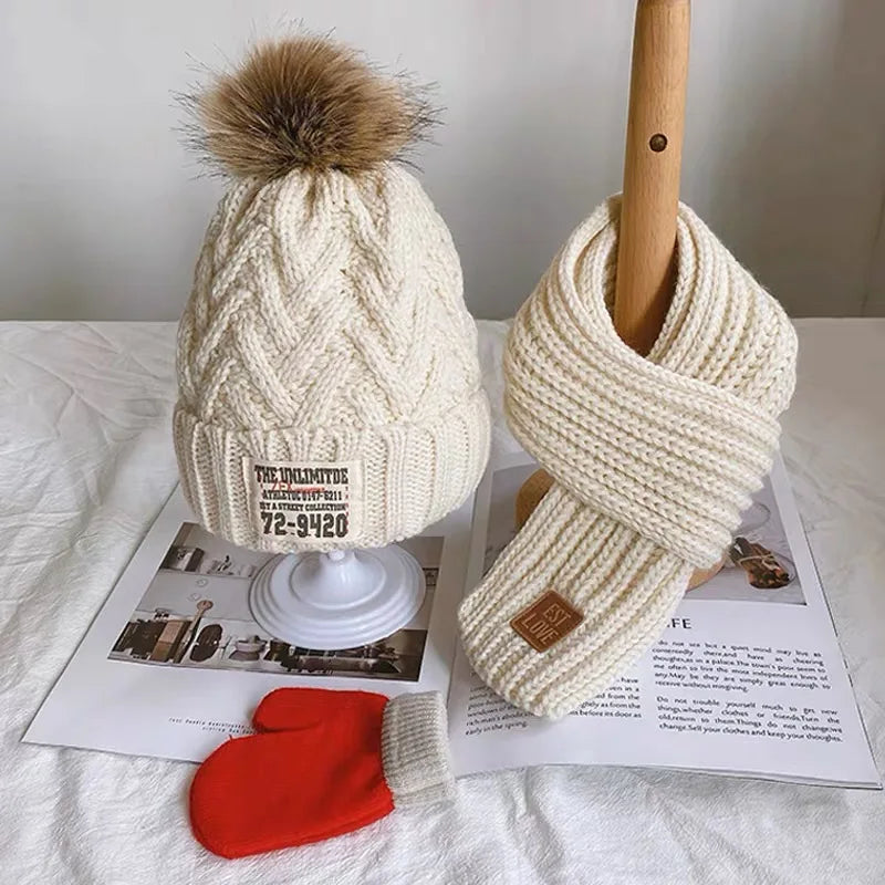 Three-piece children&#39;s winter/autumn woolen cap for boys and girls warm scarf gloves combination baby jumper knitted hat