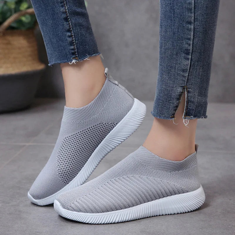 Women's Lightweight Woman Vulcanize Shoes Women's Sports Shoes Sneakers Slip on Casual Shoes White Trainer Socks Sneaker