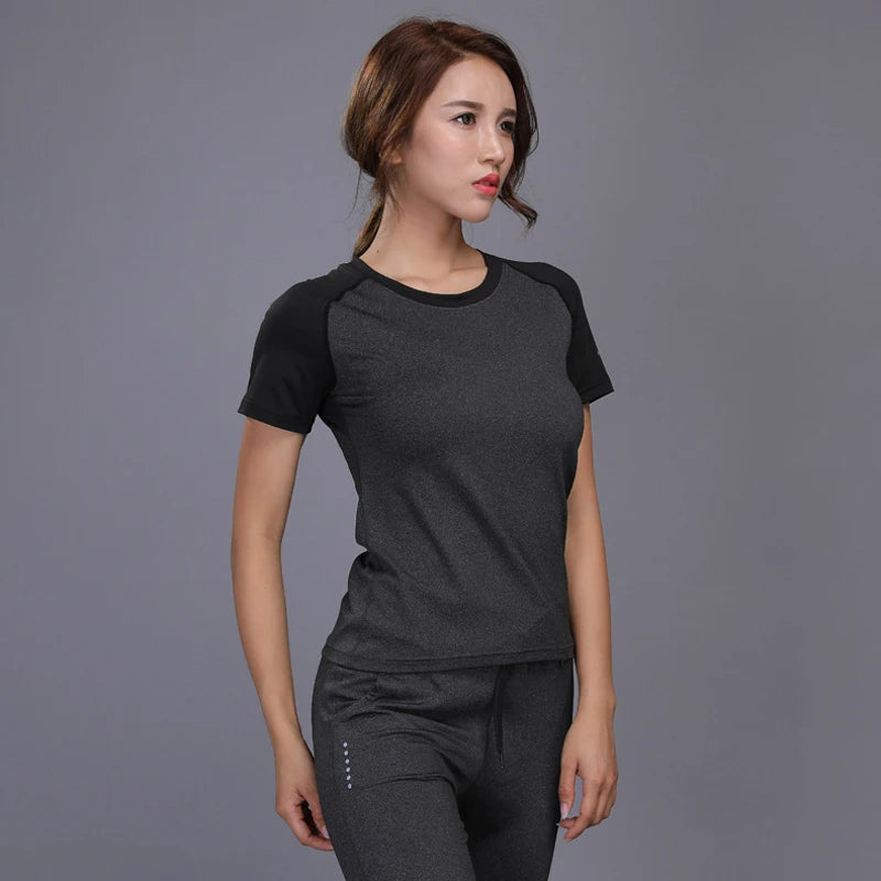 New Women's Sportswear Yoga Sets Jogging Clothes Gym Workout Fitness Training Yoga Sports T-Shirts+Pants Running Clothing Suit